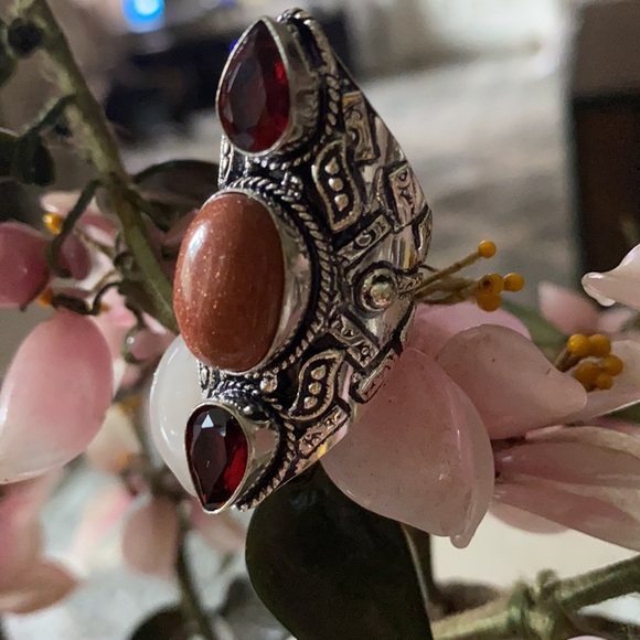 Vintage 925 gold stone & ruby ring - Picture 2 of 8